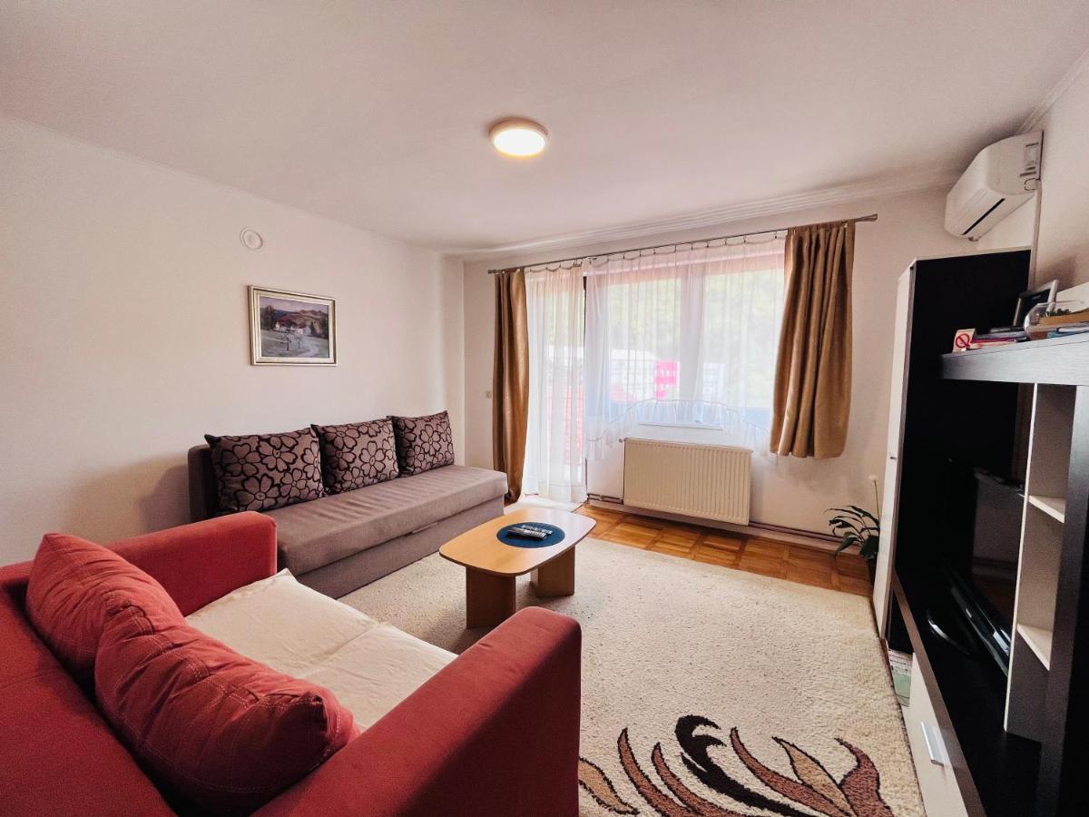 Apartment Viktorija Uzice Ngoại thất bức ảnh