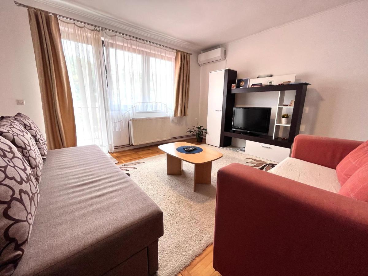 Apartment Viktorija Uzice Ngoại thất bức ảnh
