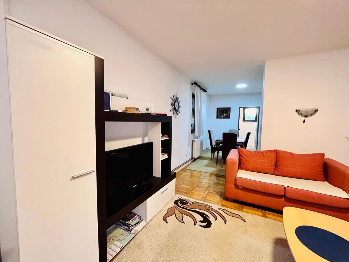 Apartment Viktorija Uzice Ngoại thất bức ảnh